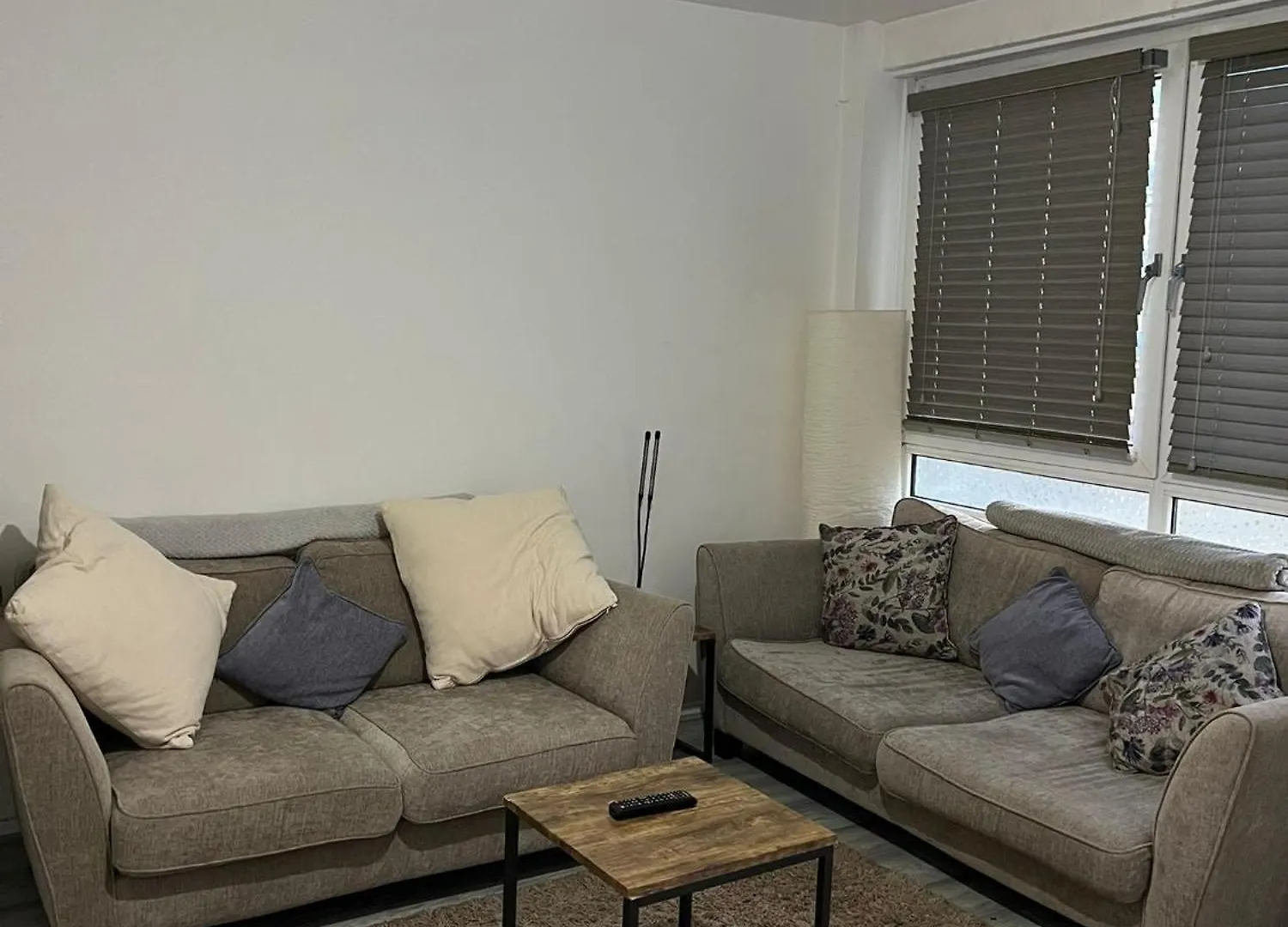 Budget Friendly Room In London Apartment
